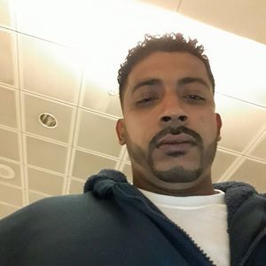 Meet your Posher, Emil